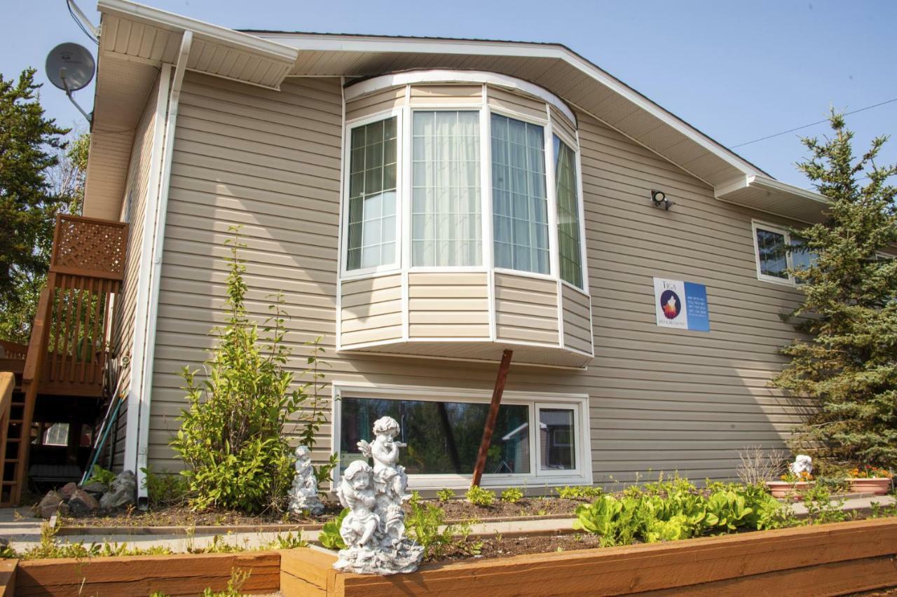 Tiga Bed And Breakfast Yellowknife Luaran gambar