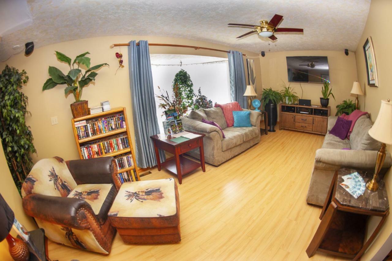 Tiga Bed And Breakfast Yellowknife Luaran gambar