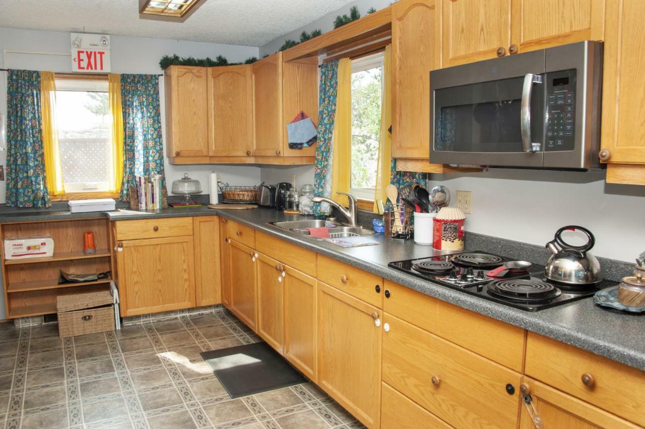 Tiga Bed And Breakfast Yellowknife Luaran gambar